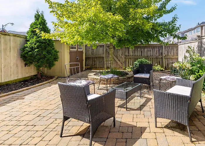 Cozy Modern 4Br Home With Sunny Patio